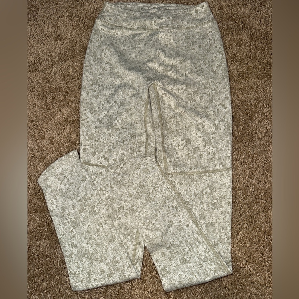 Gymshark sage and white leggings